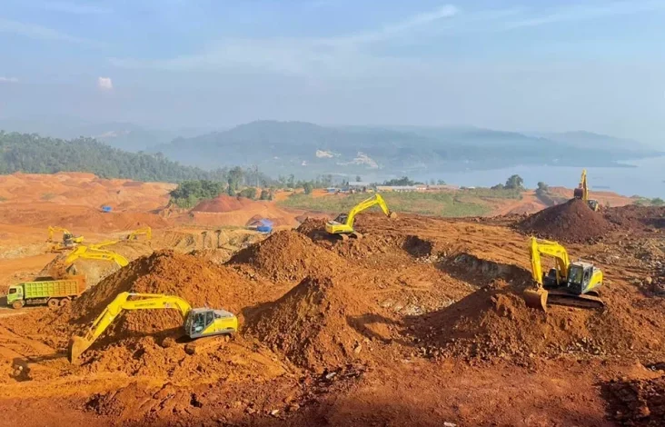 Laba Bersih NICL Melambung Tinggi pada pada Tengah Amblesnya Harga Nikel