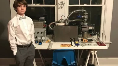 Remaja 12 Tahun Bangun Reaktor Fusi Nuklir di tempat area Kamarnya, FBI Panik!