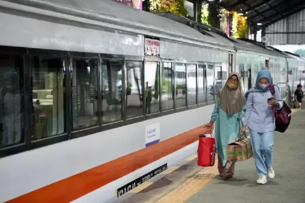 2 Juta Orang Sudah Mudik Lebaran Gunakan Kereta Api