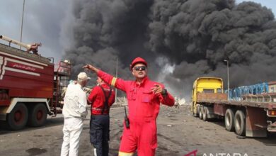 Lebih dari 500 pemukim cedera ke ledakan besar di dalam di pelabuhan Iran