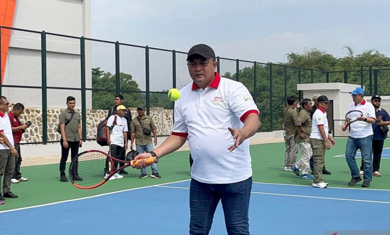Kepala Daerah Bogor resmikan Lapangan Tenis Kapten Muslihat di Pakansari