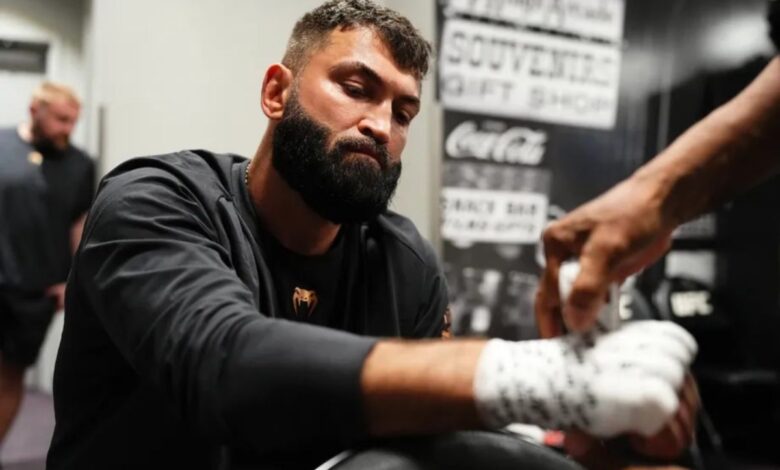 Mantan juara UFC Andrei Arlovski memulai debutnya ke BKFC pada Juni